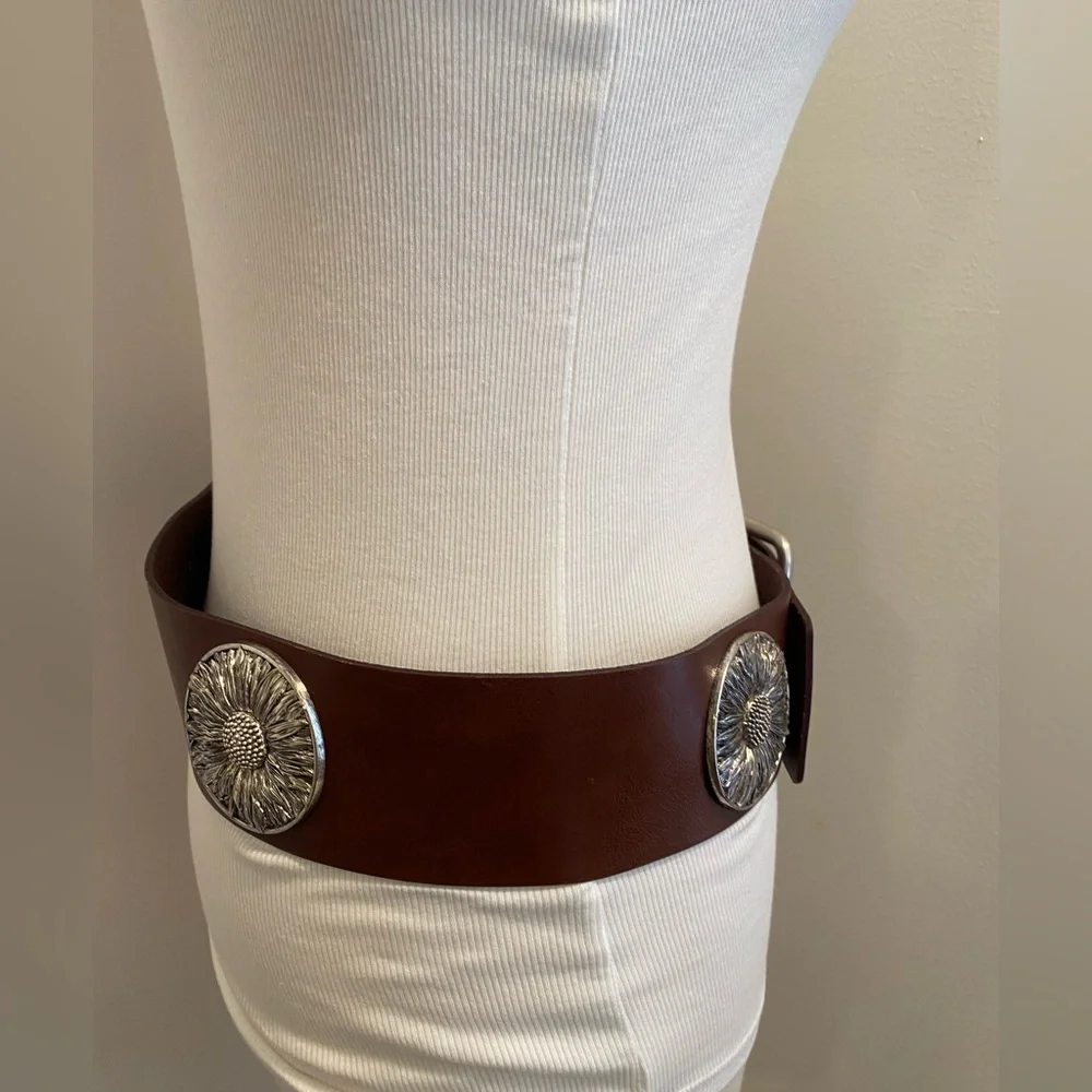 ZARA Brown Leather Belt with Silver Buckle - Size US 32 - NEW